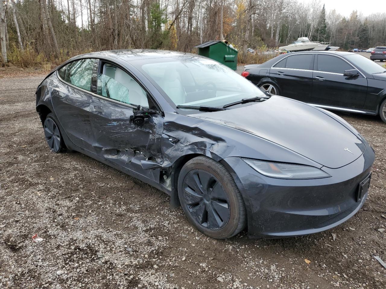 2024 TESLA MODEL 3 - Фото 4