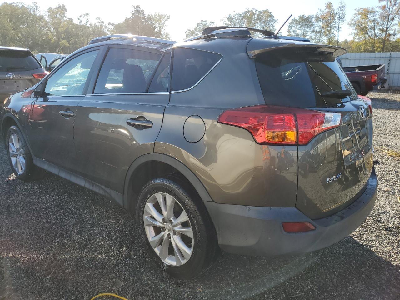 2015 TOYOTA RAV4 LIMIT - Фото 2