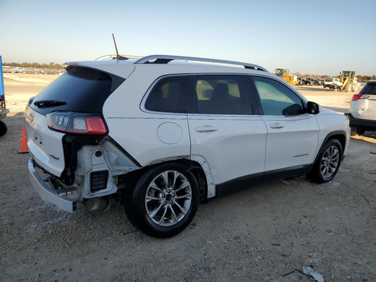 2019 JEEP CHEROKEE L - Image 3