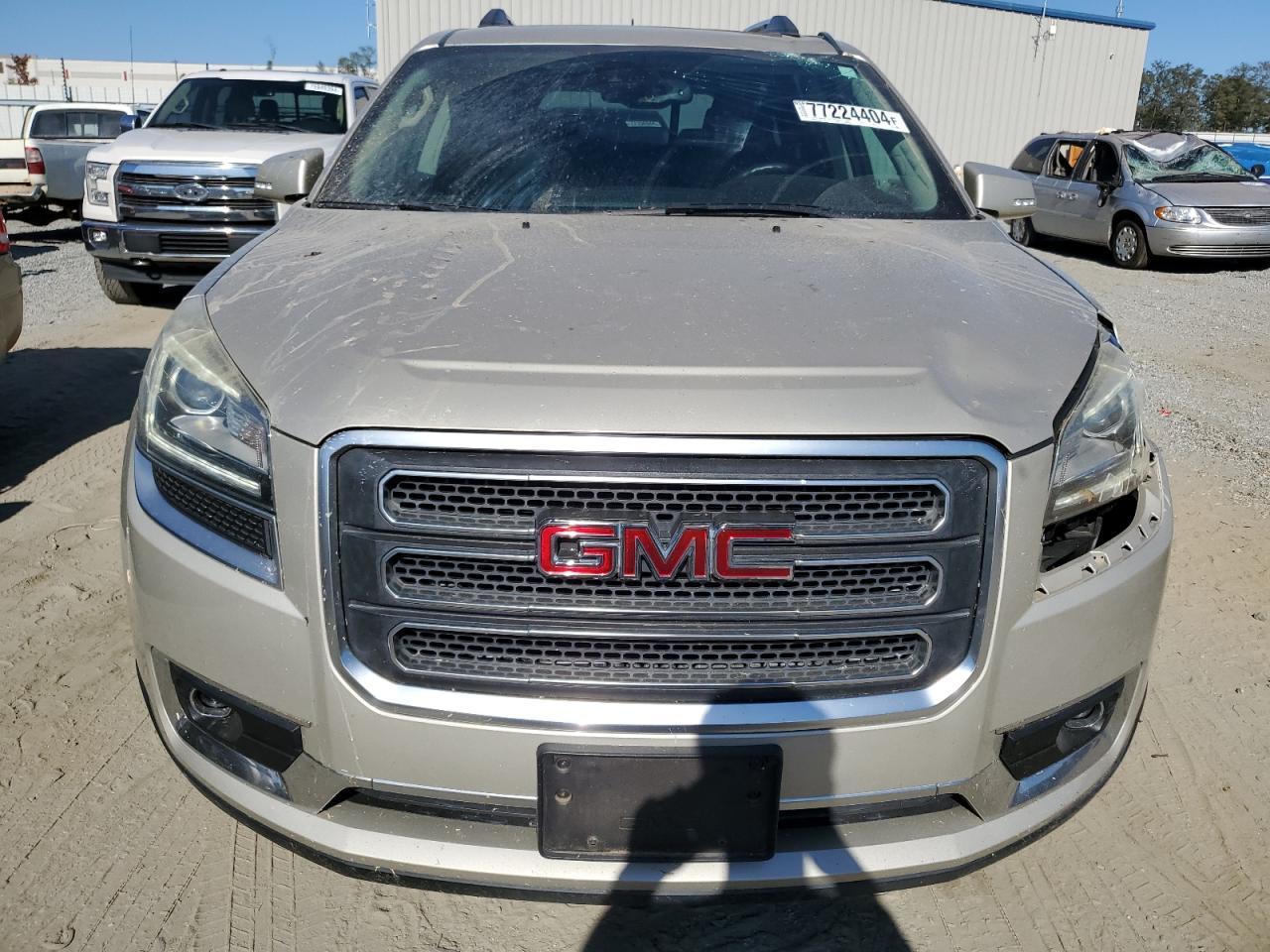 2016 GMC ACADIA SLT - Image 5