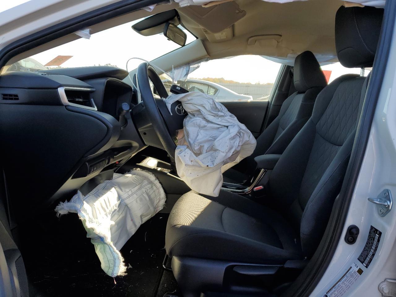 2021 TOYOTA COROLLA LE - Фото 7