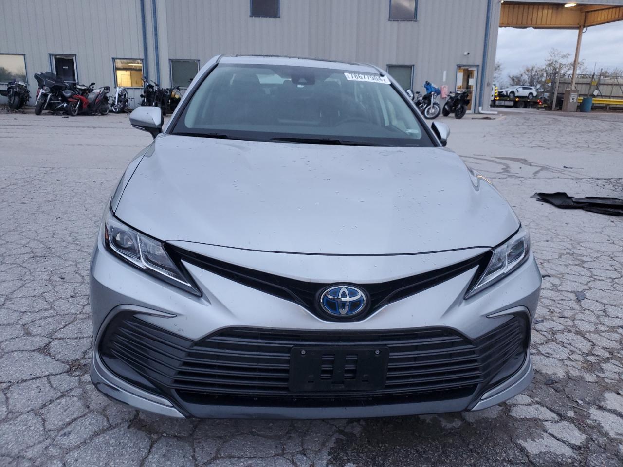 2023 TOYOTA CAMRY LE - Фото 5