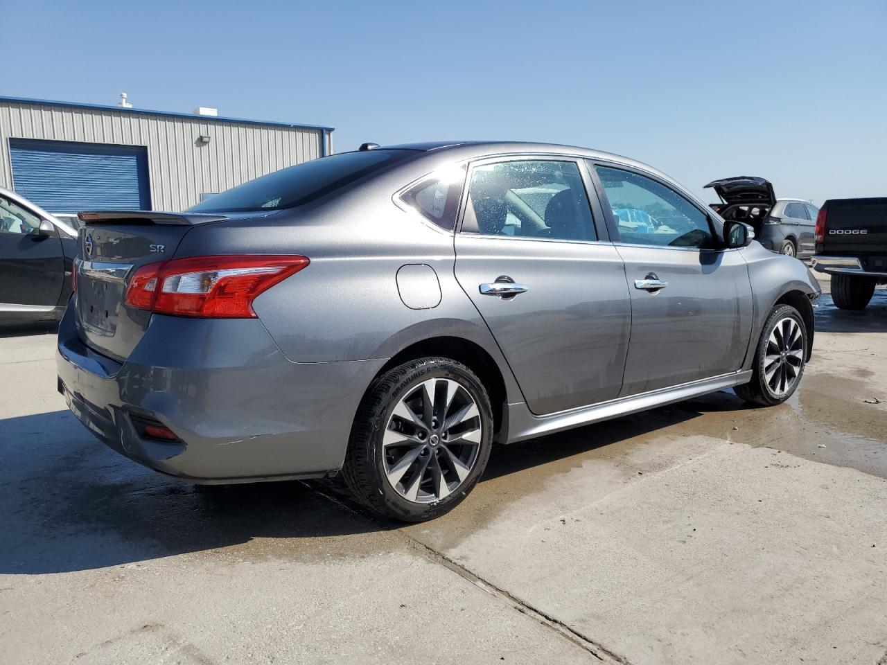 2016 NISSAN SENTRA SL - Фото 3