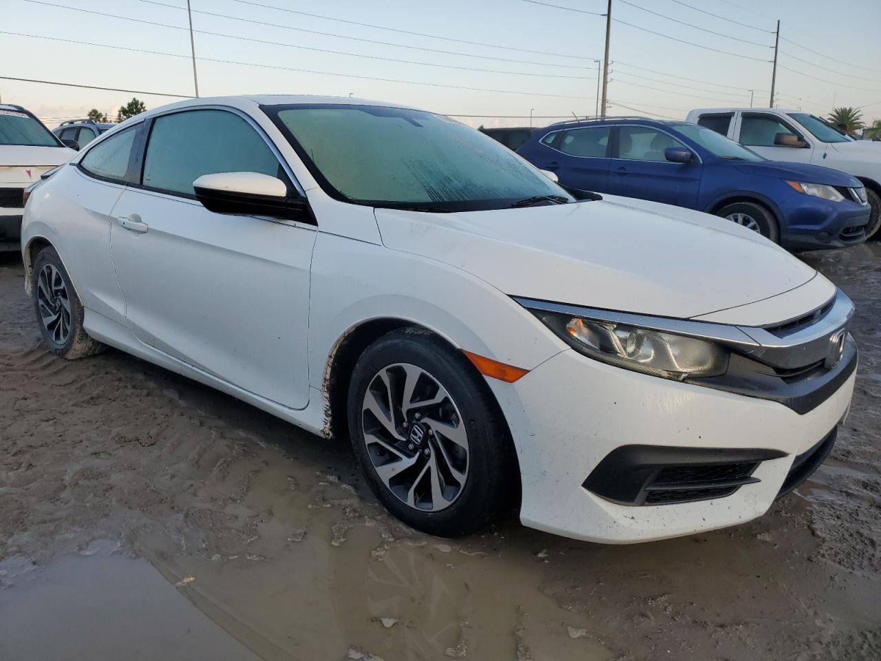 2016 HONDA CIVIC LX - Фото 4