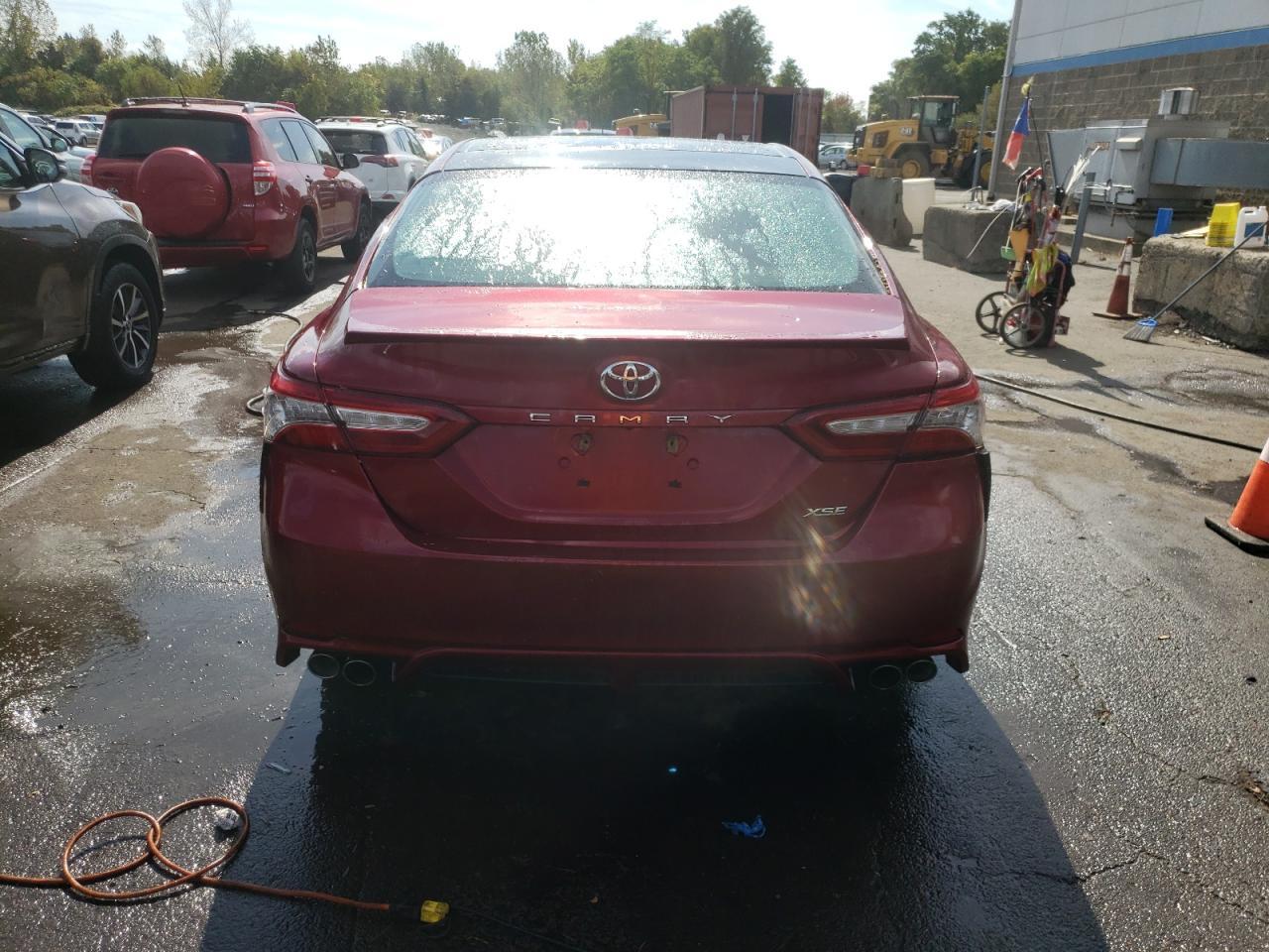 2018 TOYOTA CAMRY XSE - Фото 6