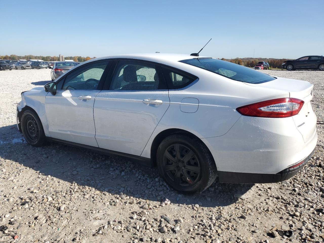 2014 FORD FUSION S - Image 2
