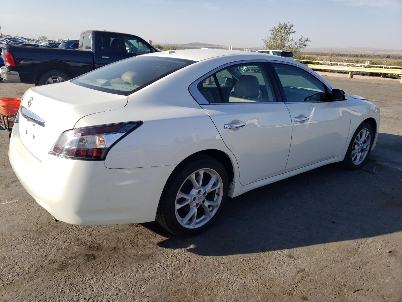 2014 NISSAN MAXIMA S - Фото 3