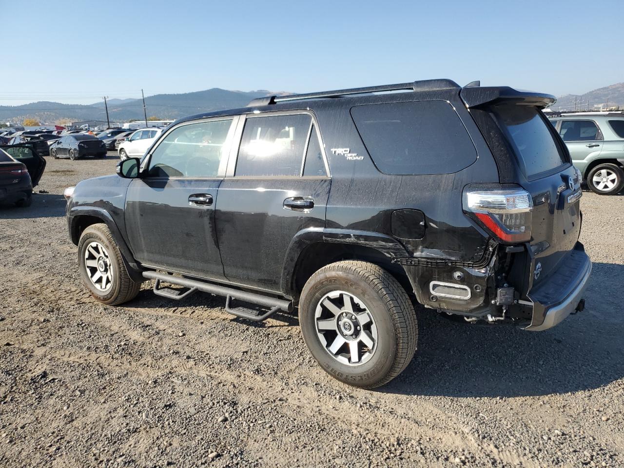 2024 TOYOTA 4RUNNER SR - Image 2