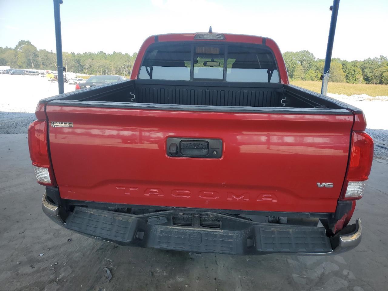 2017 TOYOTA TACOMA DOU - Фото 6