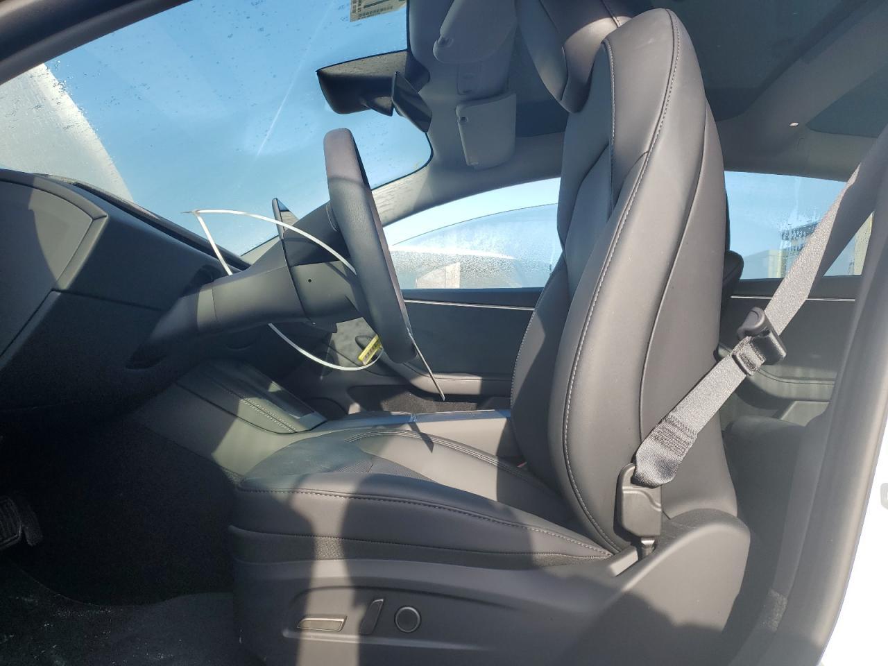 2024 TESLA MODEL 3 - Image 7