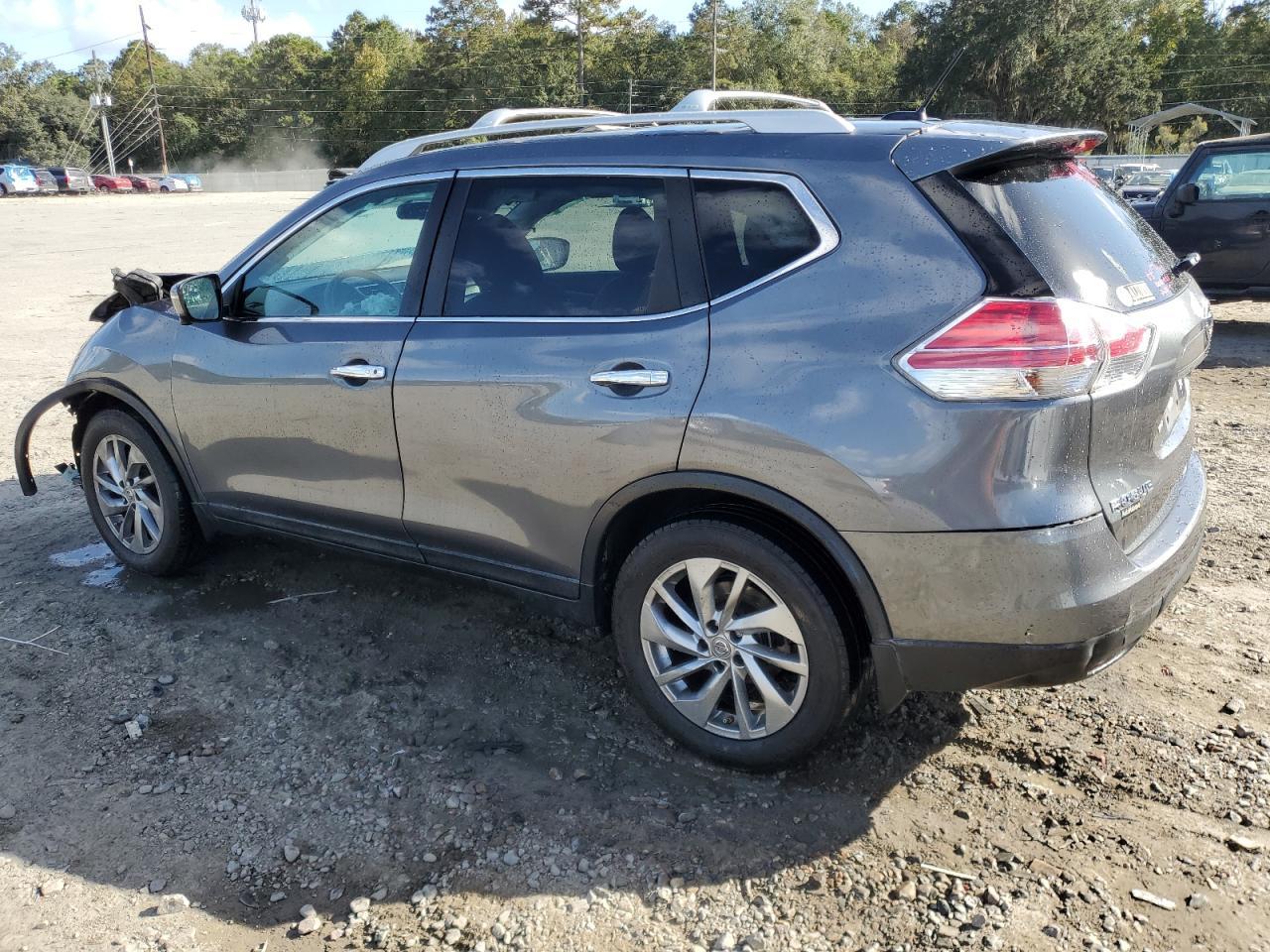 2015 NISSAN ROGUE S - Image 2