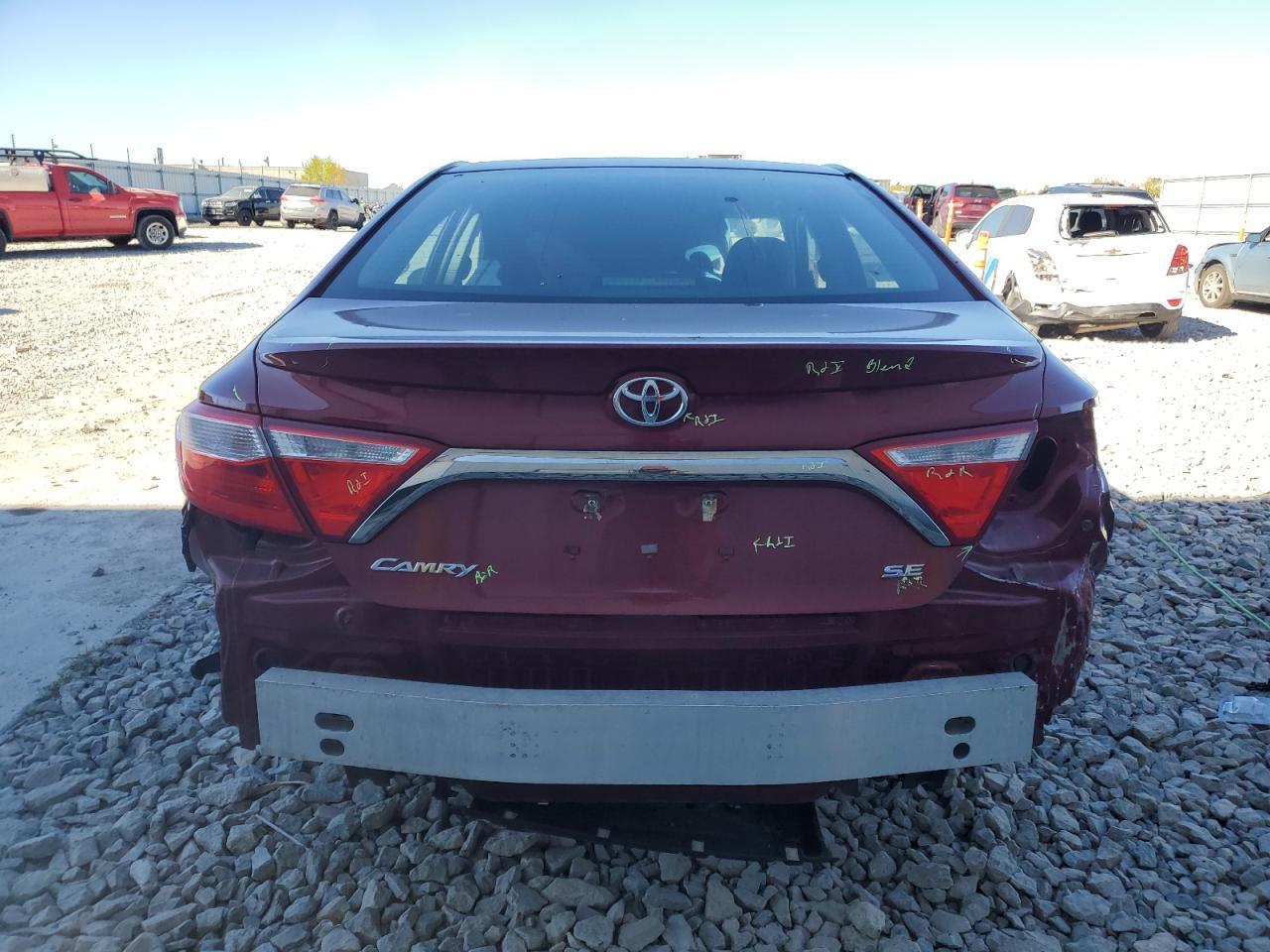 2017 TOYOTA CAMRY LE - Фото 6
