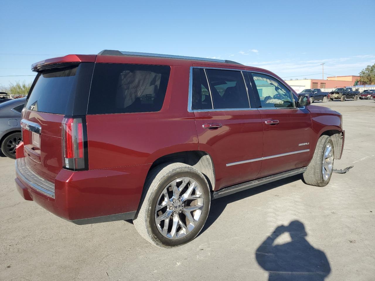 2017 GMC YUKON DENA - Фото 3