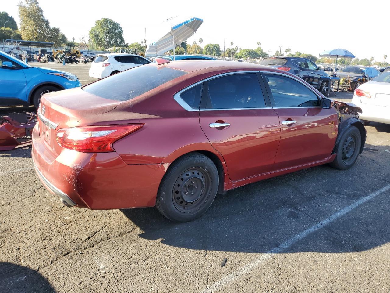 2016 NISSAN ALTIMA 2.5 - Фото 3