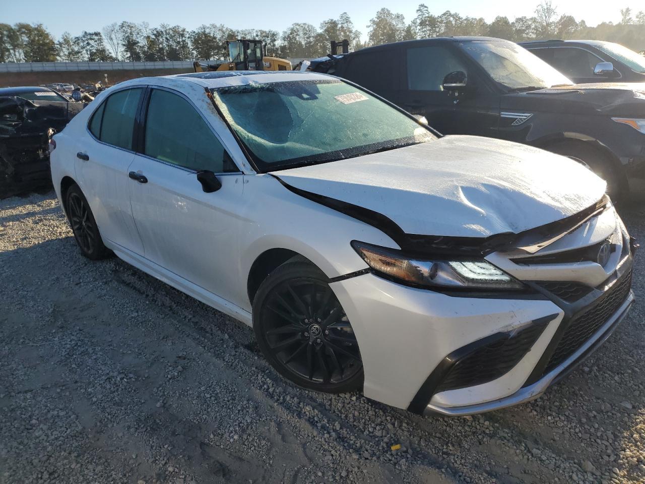 2022 TOYOTA CAMRY XSE - Image 4