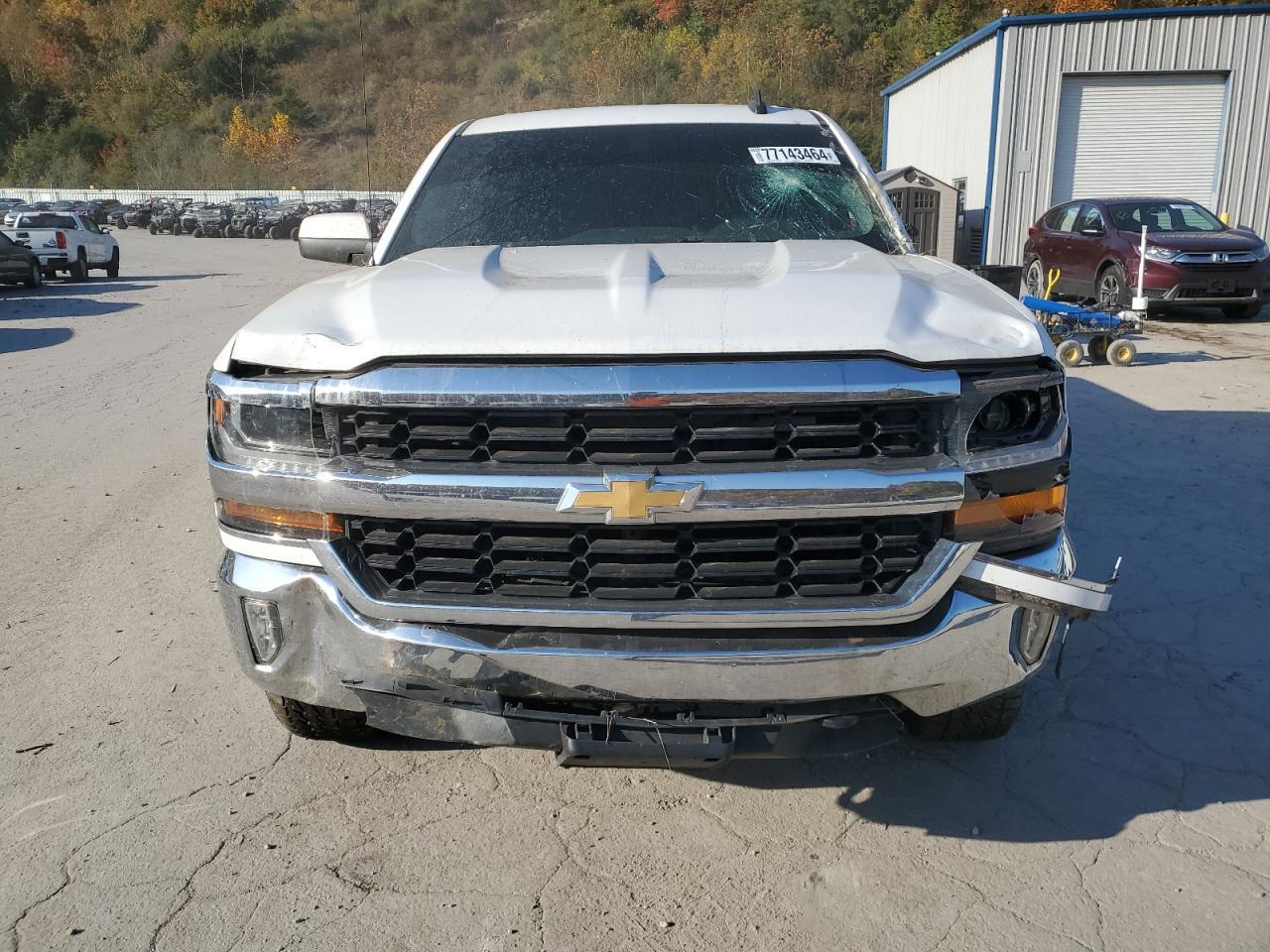 2018 CHEVROLET SILVERADO - Image 5