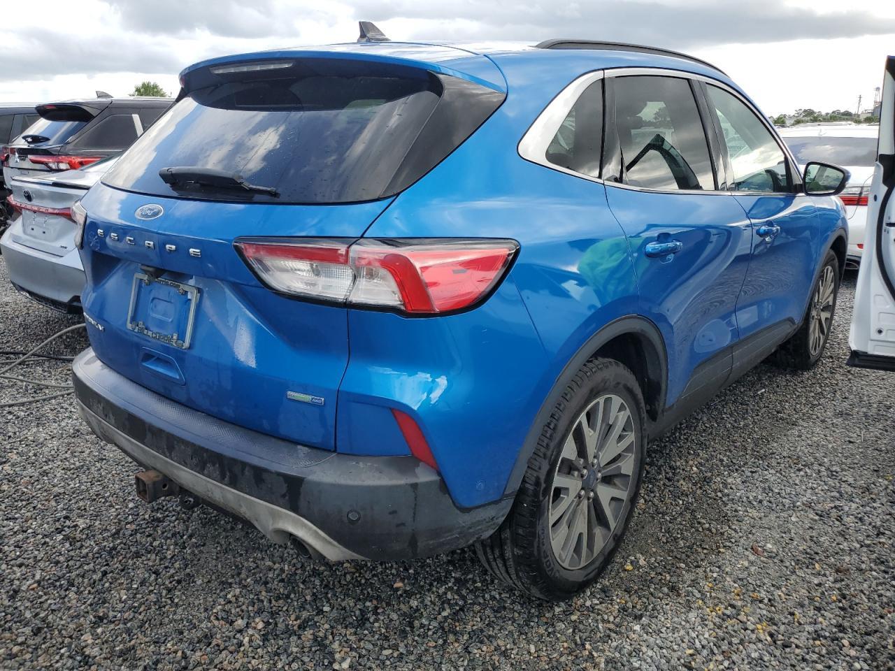 2020 FORD ESCAPE TIT - Image 3