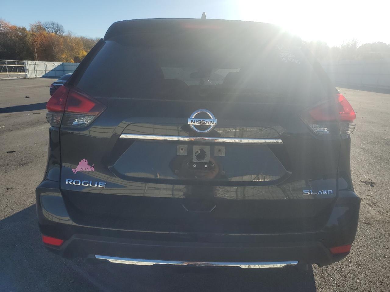 2018 NISSAN ROGUE S - Image 6