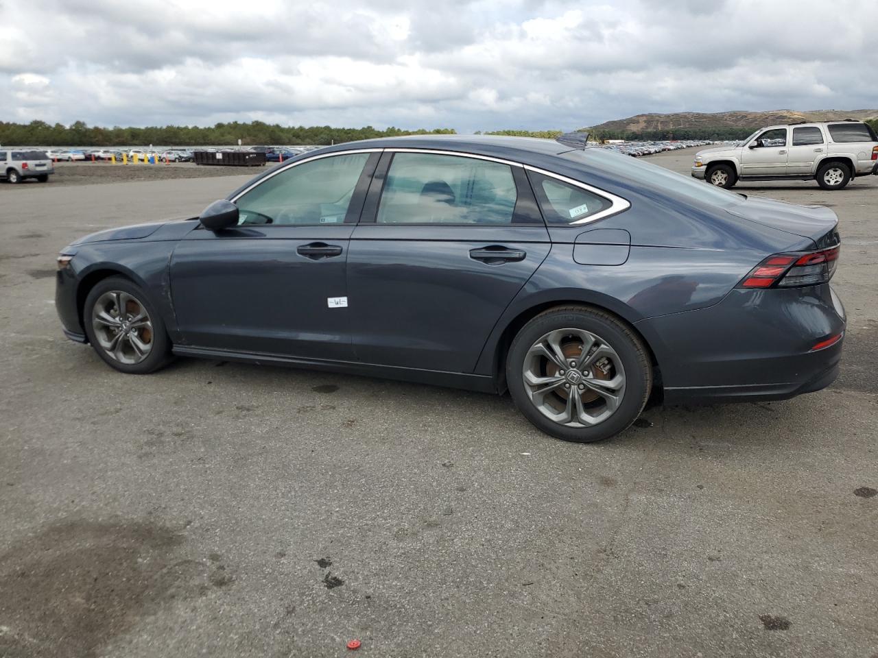 2024 HONDA ACCORD EX - Фото 2