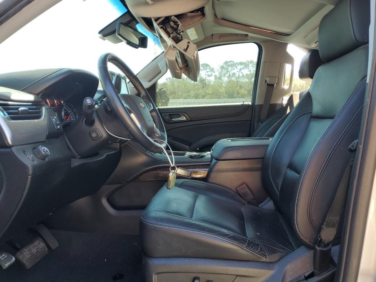 2019 CHEVROLET TAHOE C150 - Фото 7