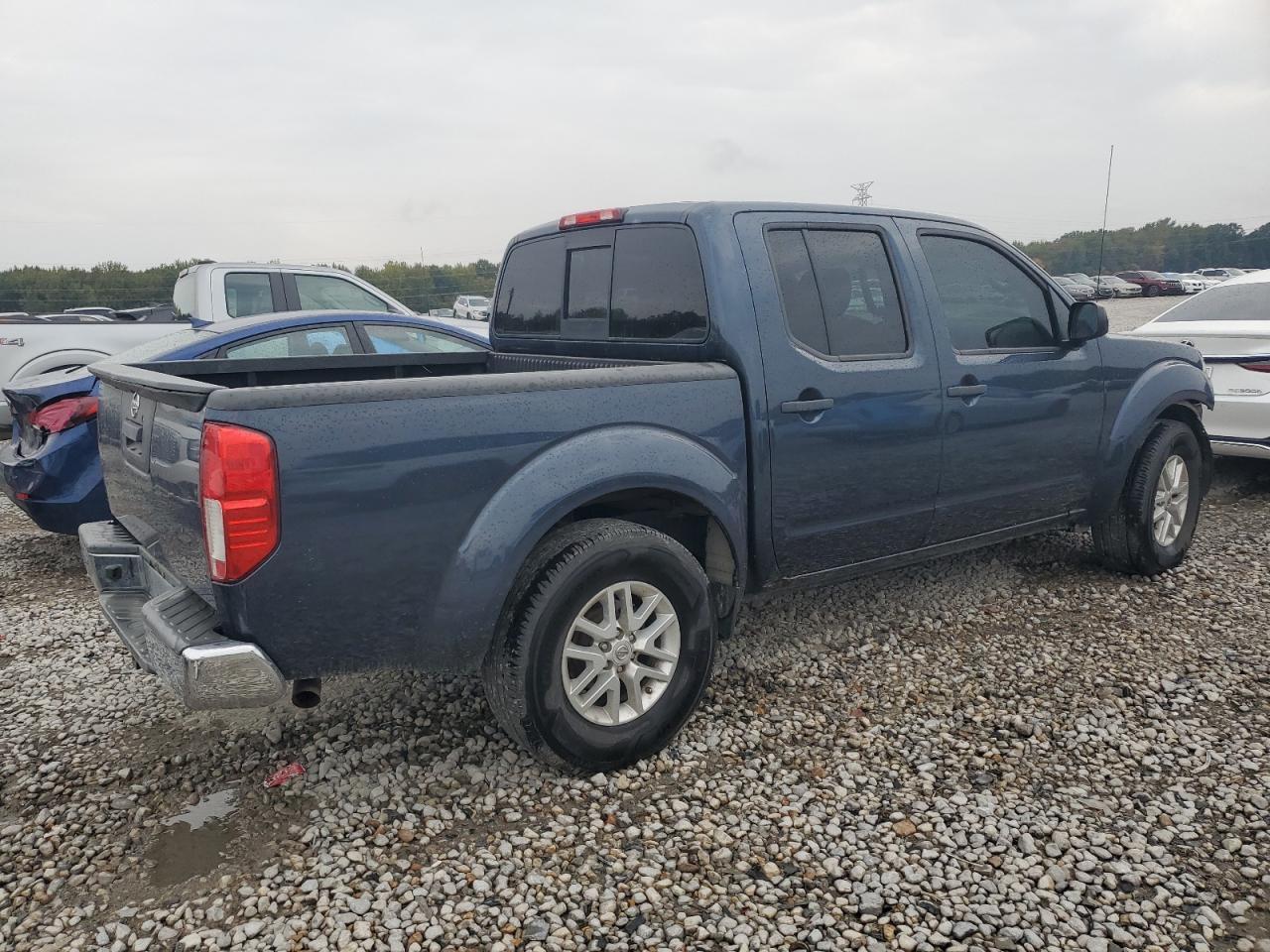 2017 NISSAN FRONTIER S - Image 3