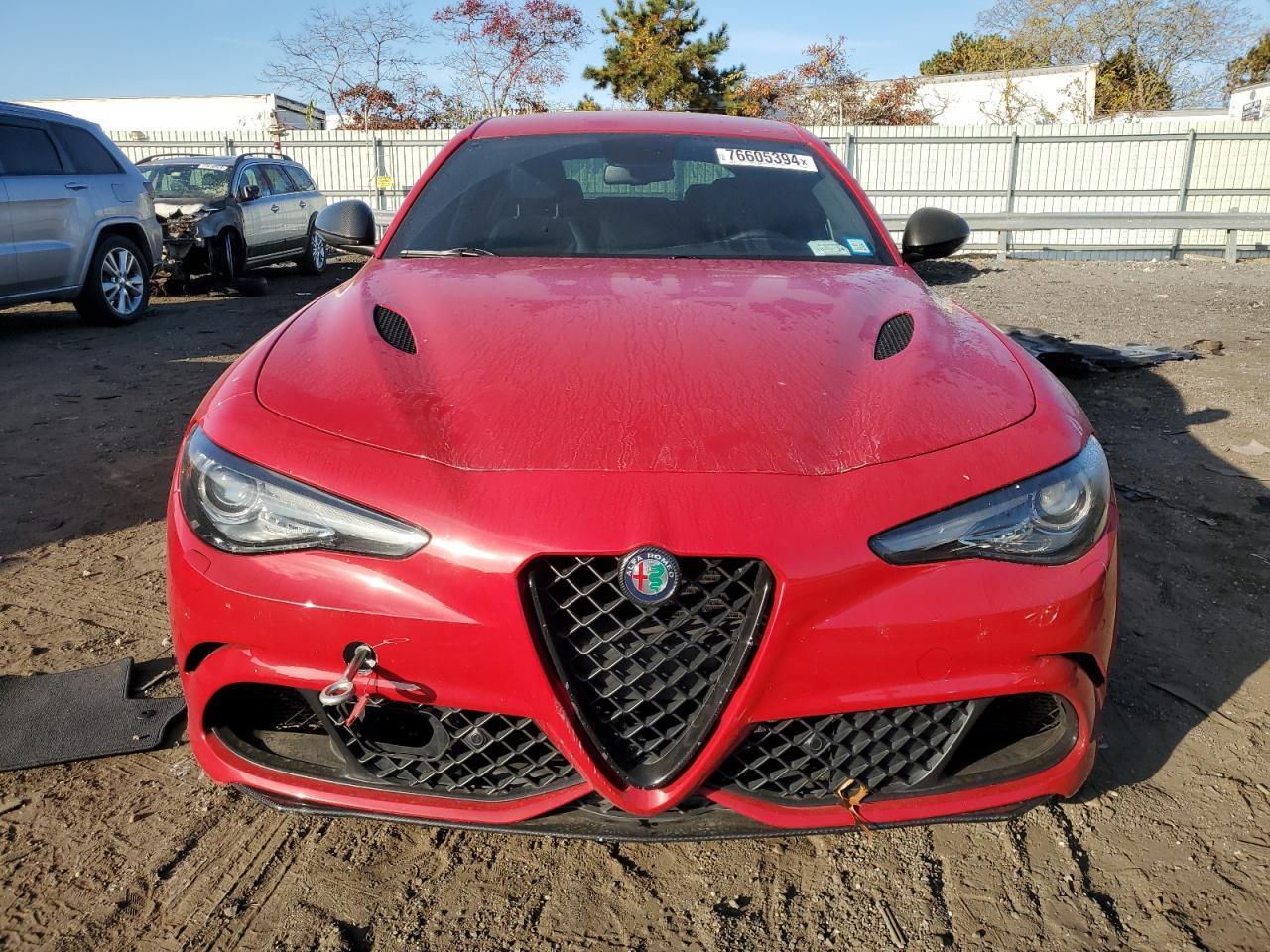 2017 ALFA ROMEO GIULIA QUA - Фото 5
