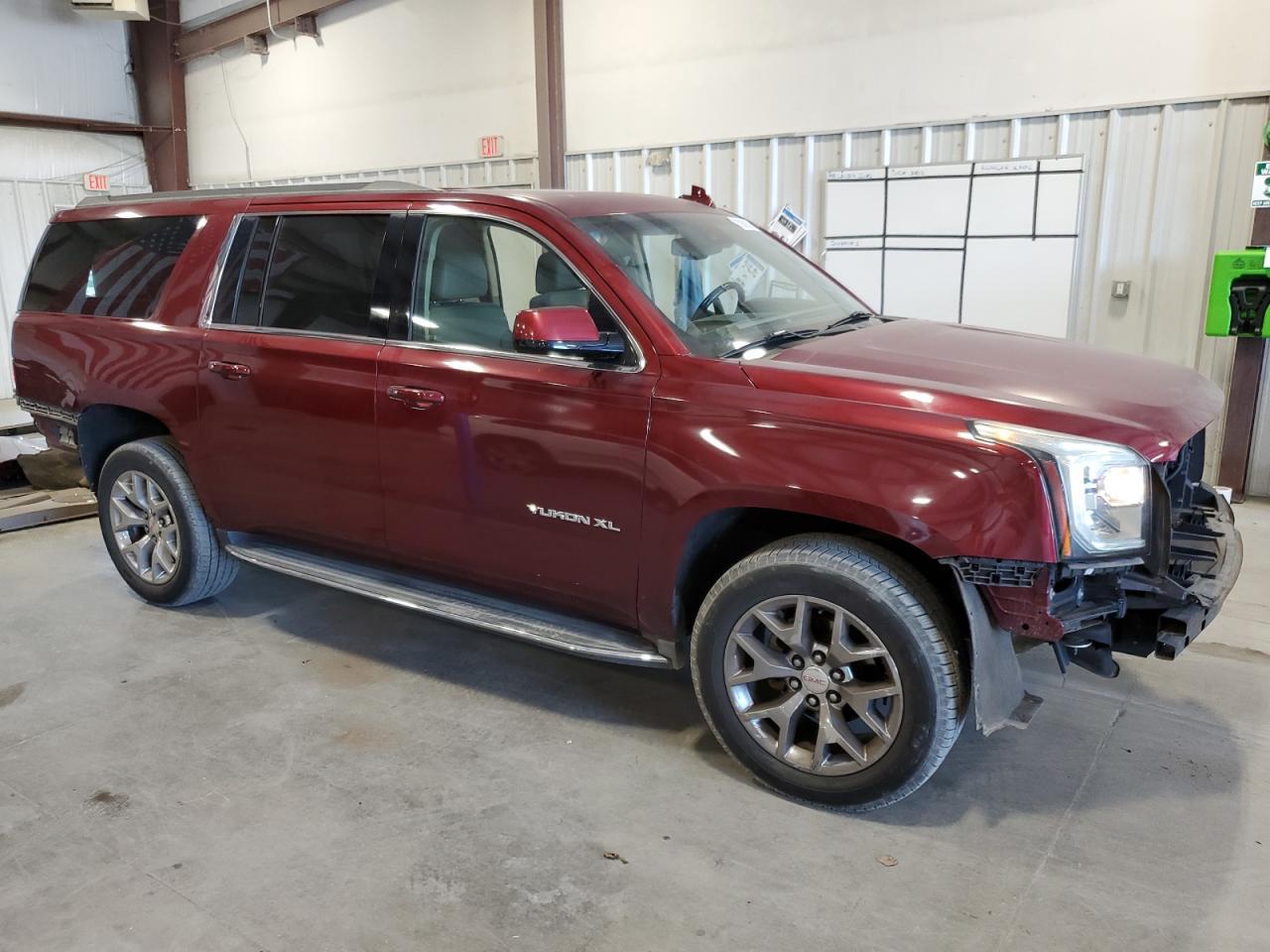 2016 GMC YUKON XL C - Image 4
