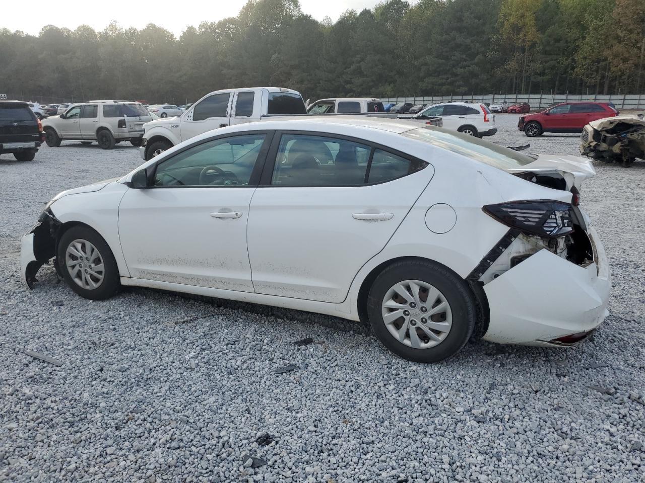 2019 HYUNDAI ELANTRA SE - Фото 2