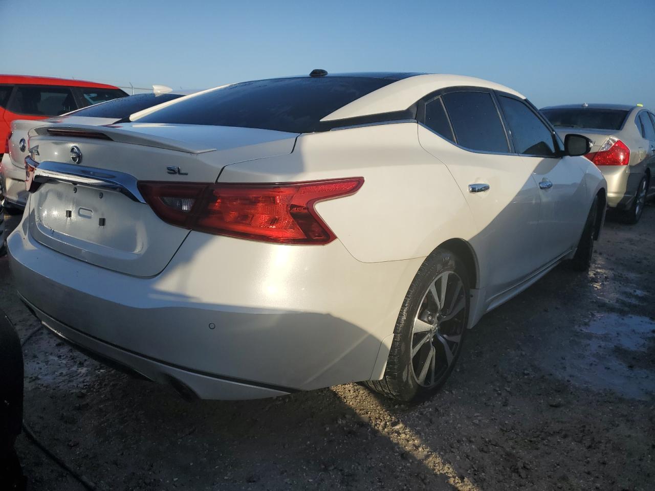2016 NISSAN MAXIMA 3.5 - Фото 3