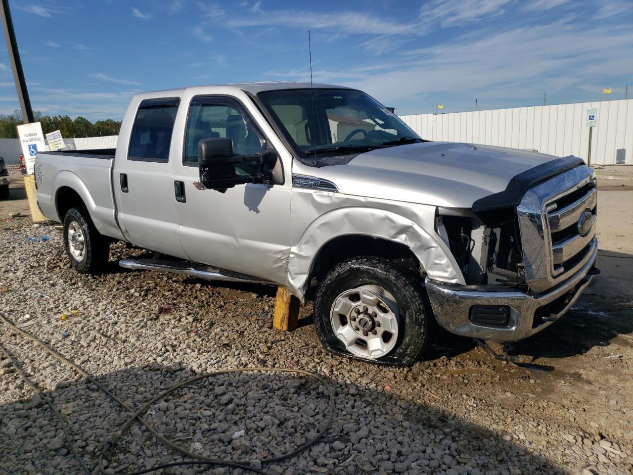 2012 FORD F250 SUPER - Image 4