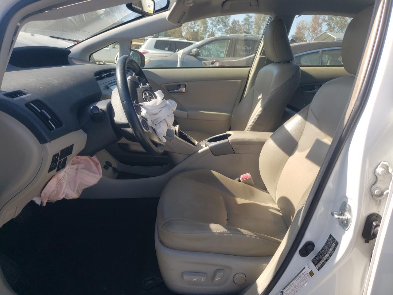 2013 TOYOTA PRIUS - Фото 7