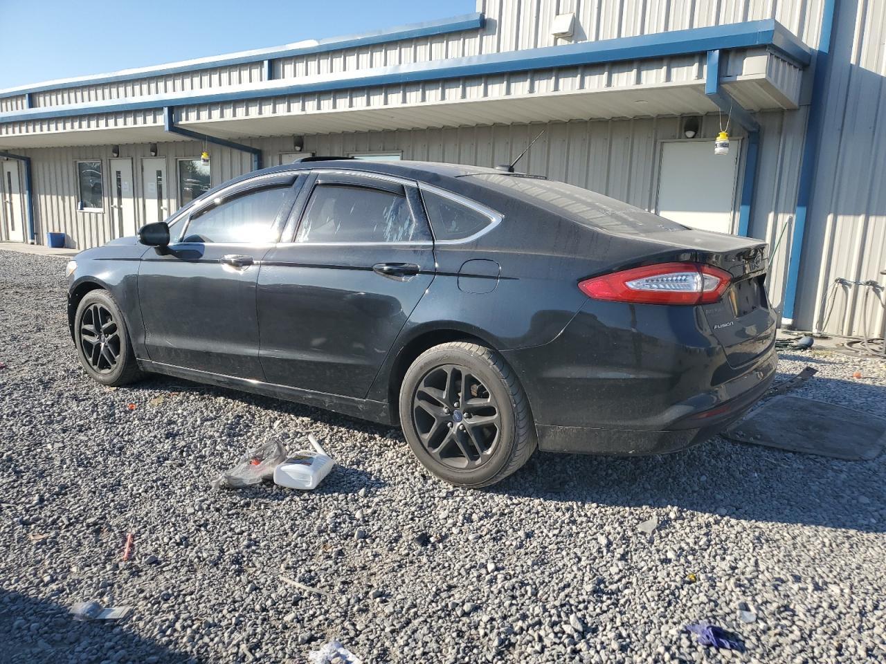 2014 FORD FUSION SE - Image 2