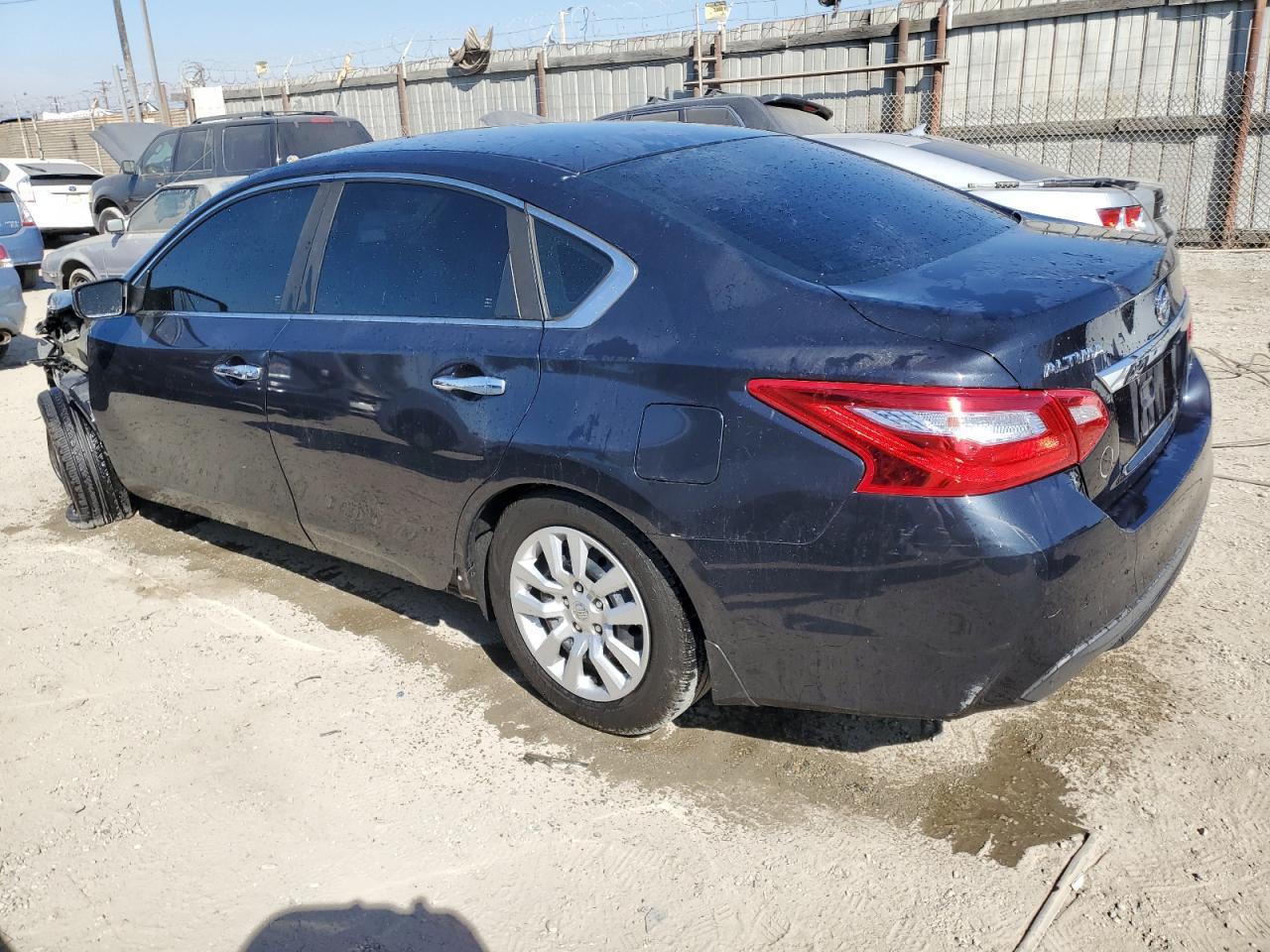 2017 NISSAN ALTIMA 2.5 - Фото 2