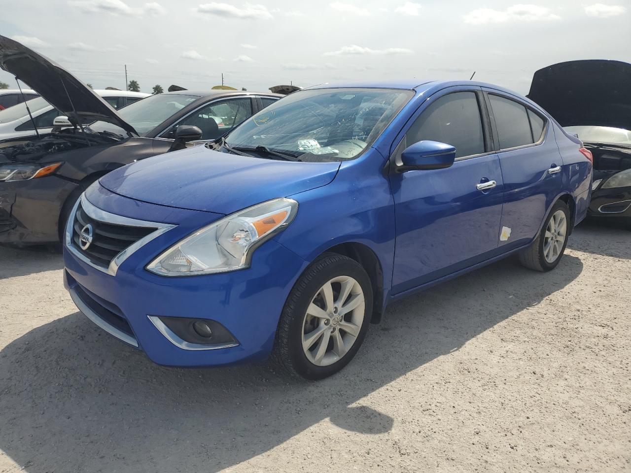 2016 NISSAN VERSA S