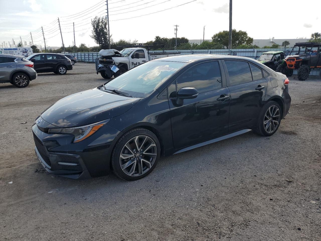 2022 TOYOTA COROLLA SE