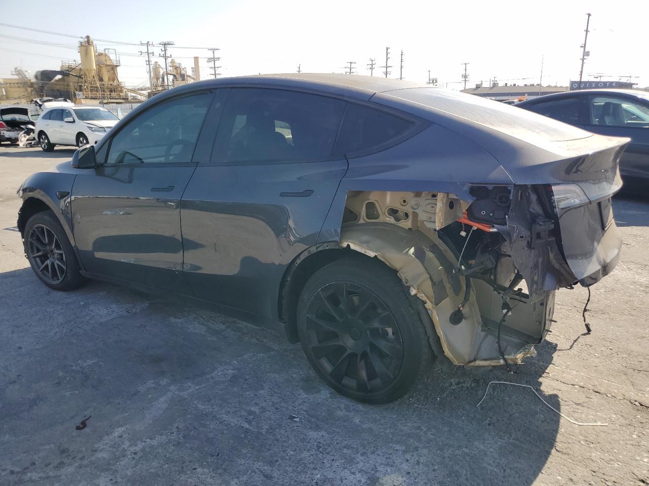 2022 TESLA MODEL Y - Image 2