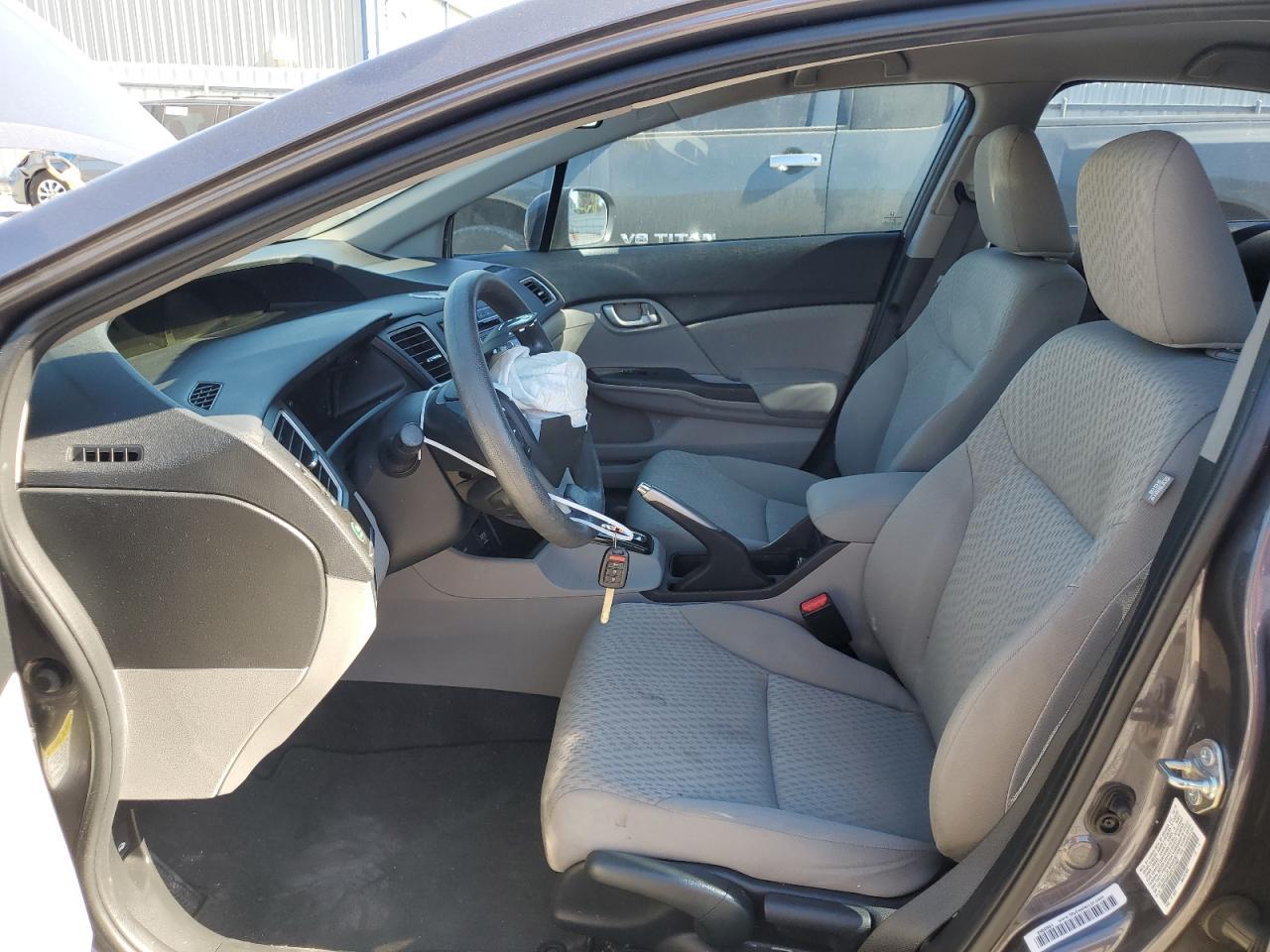 2015 HONDA CIVIC LX - Фото 7