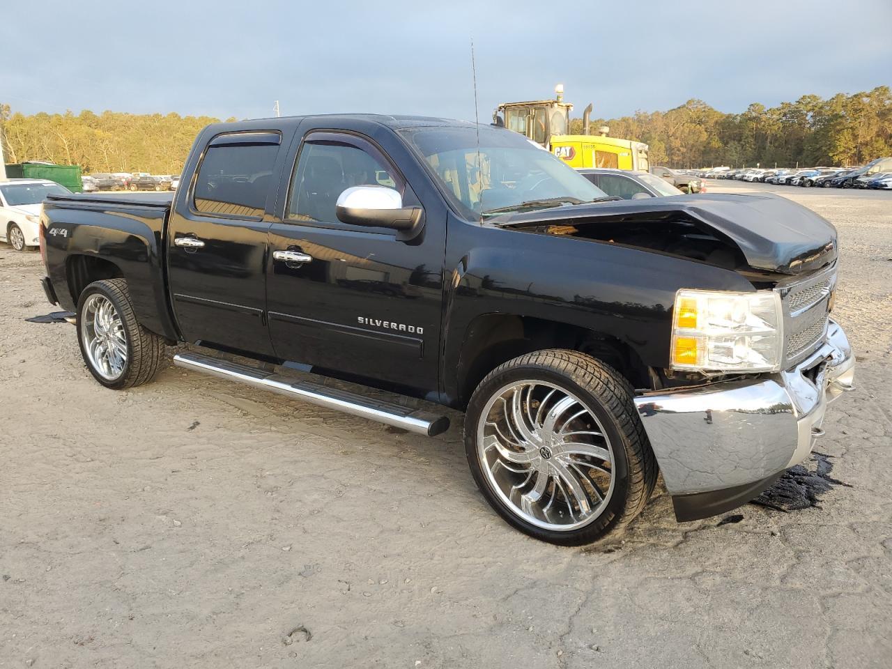 2013 CHEVROLET SILVERADO - Image 4