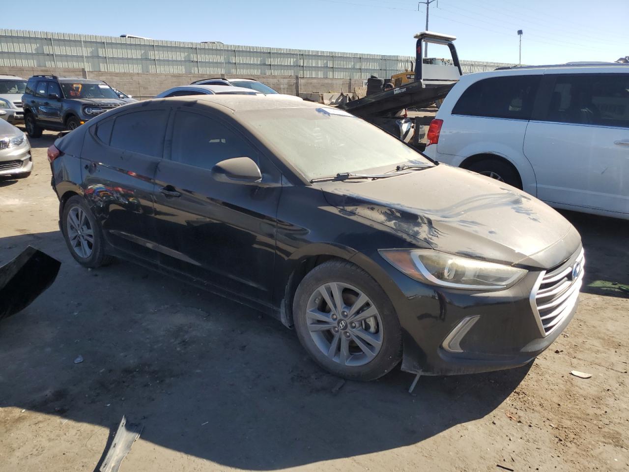 2017 HYUNDAI ELANTRA SE - Image 4