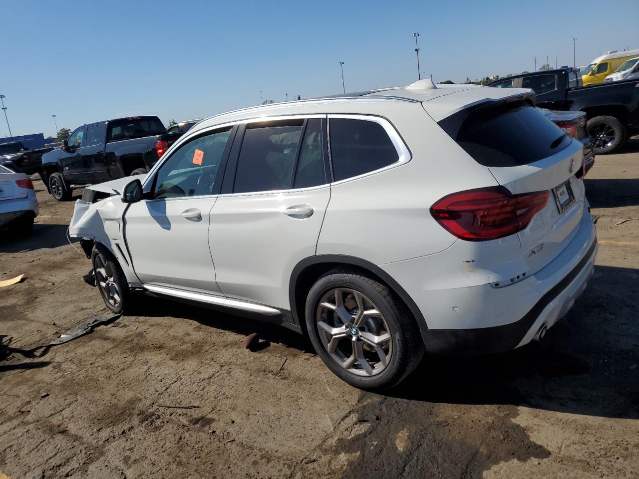 2021 BMW X3 XDRIVE3 - Image 2