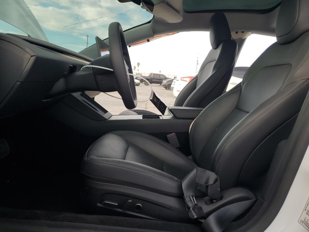 2024 TESLA MODEL 3 - Image 7