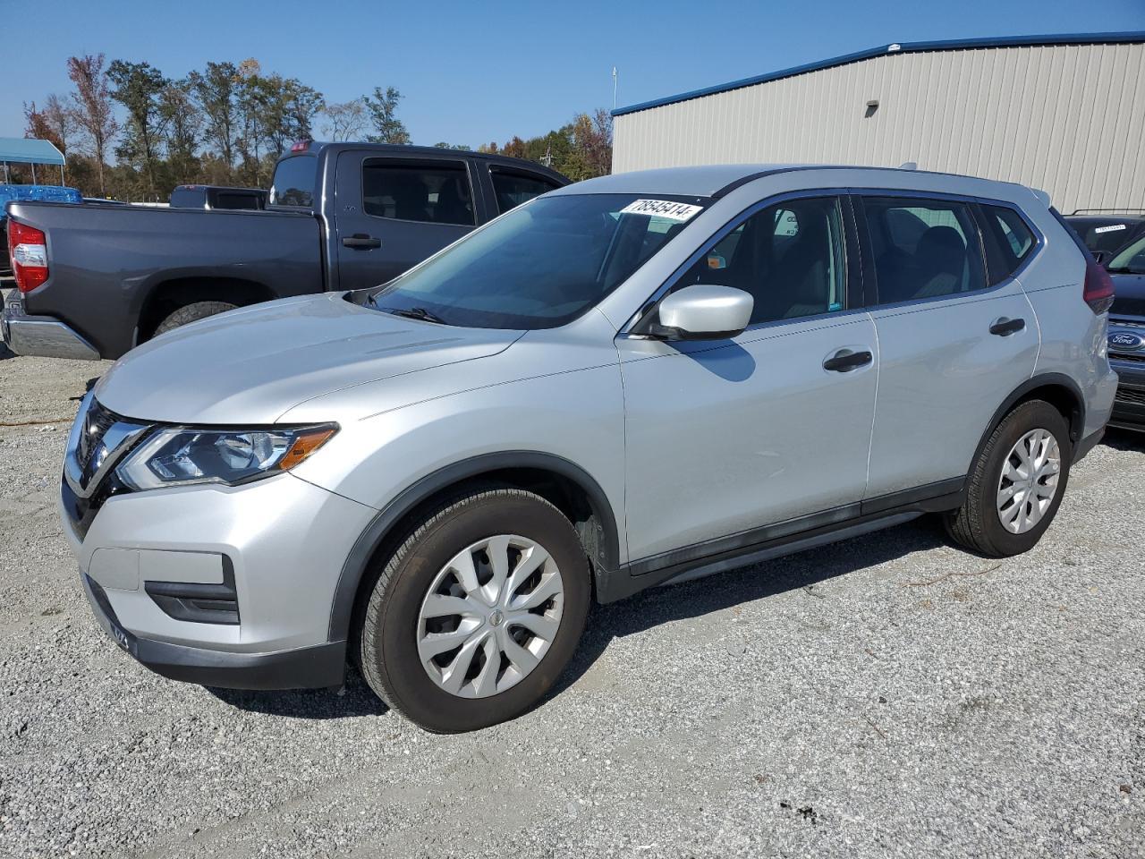 2018 NISSAN ROGUE S