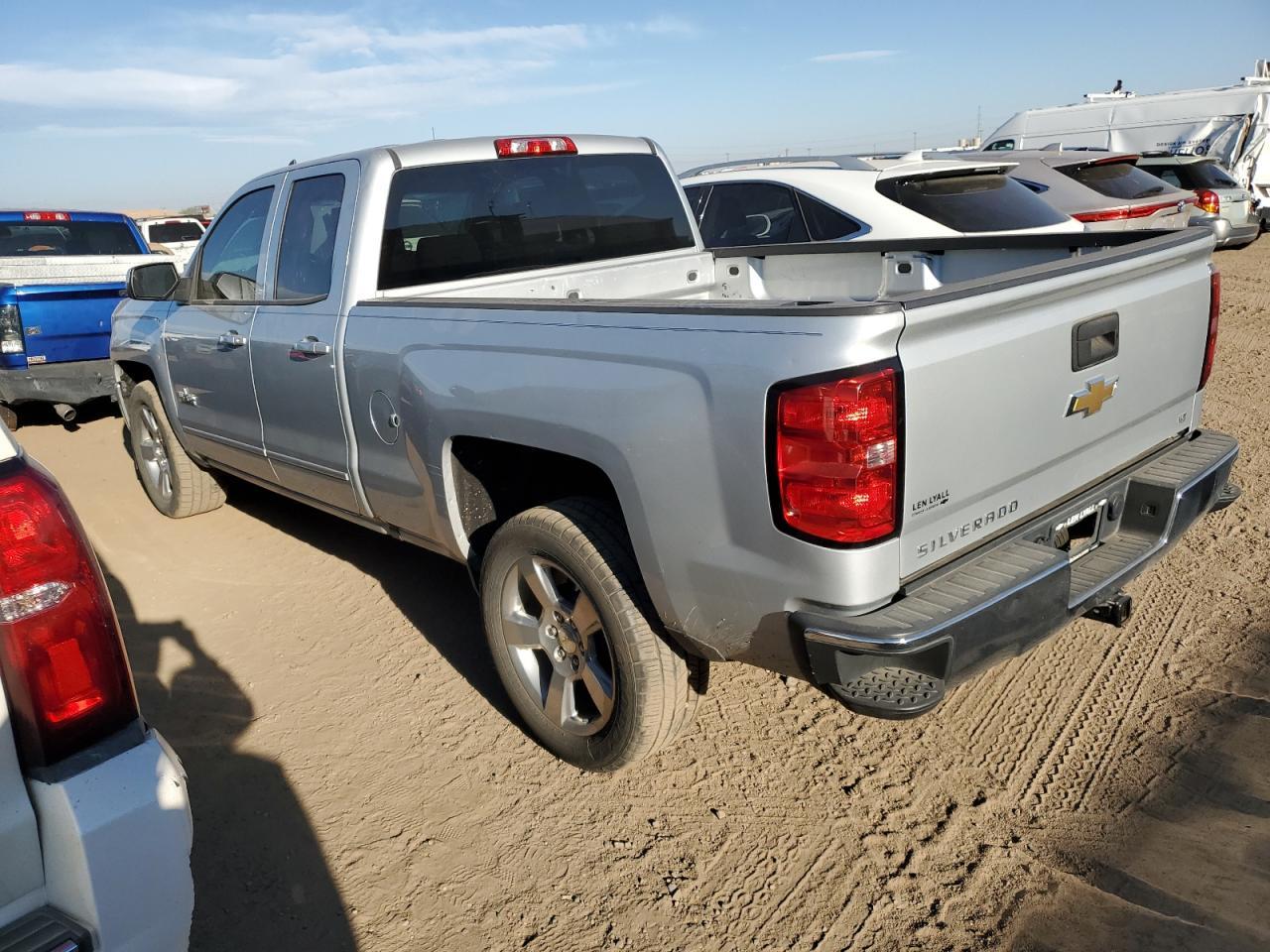 2018 CHEVROLET SILVERADO - Фото 2