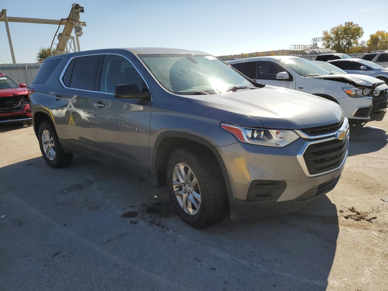 2018 CHEVROLET TRAVERSE L - Image 4