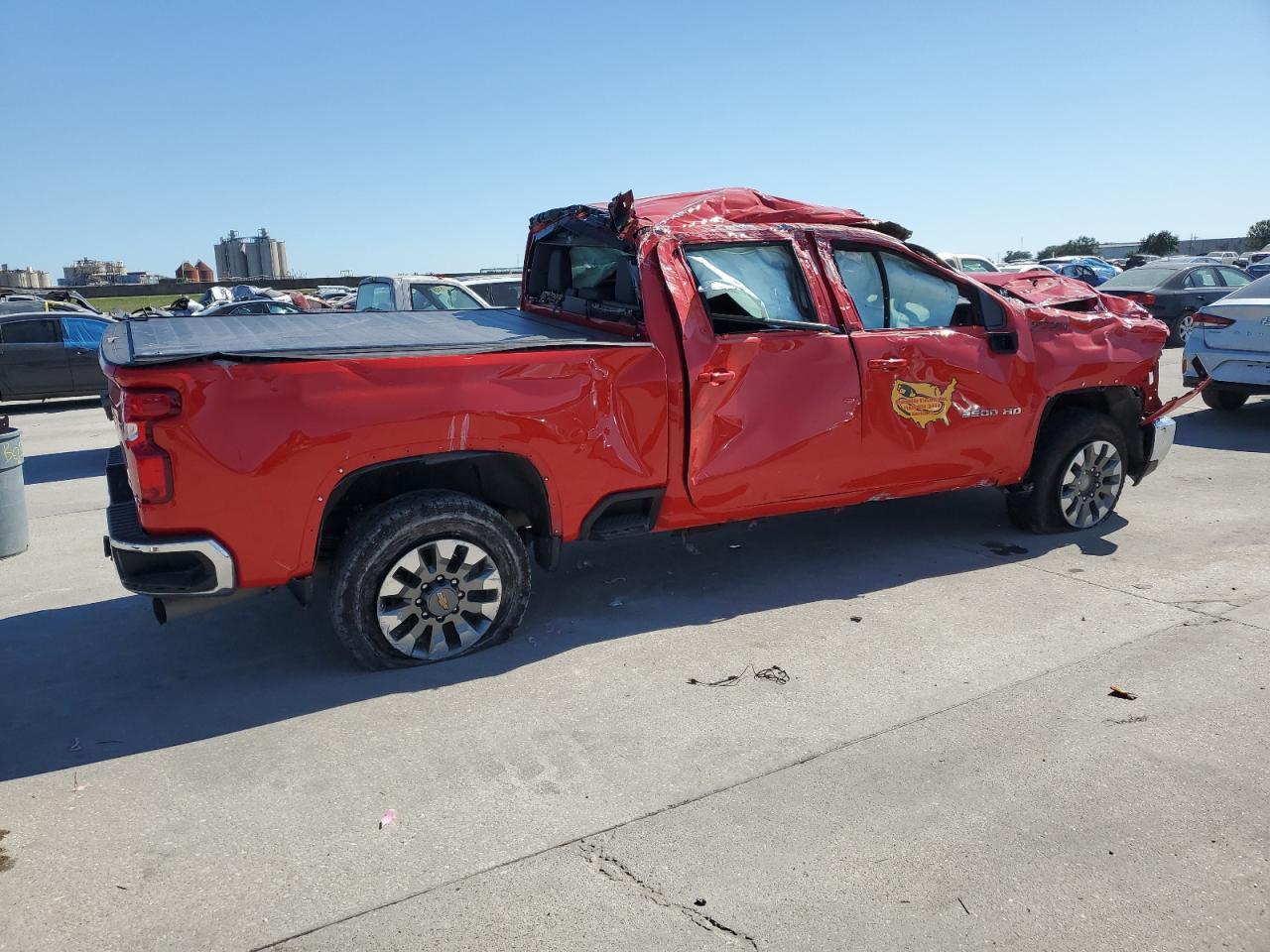 2024 CHEVROLET SILVERADO - Фото 3