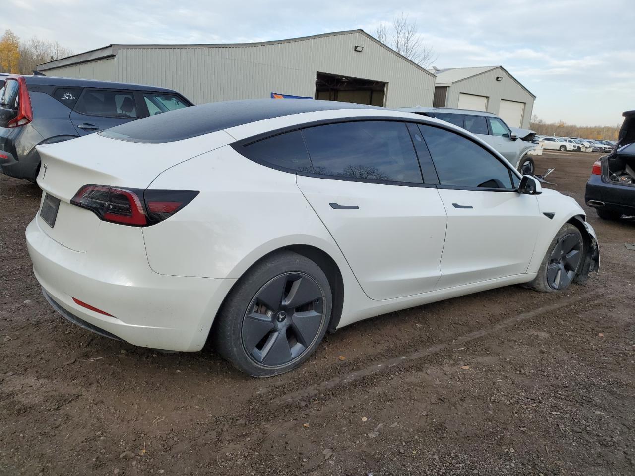 2023 TESLA MODEL 3 - Image 3