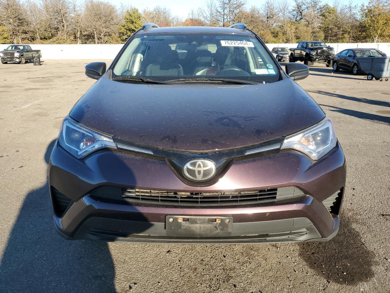 2018 TOYOTA RAV4 LE - Image 5