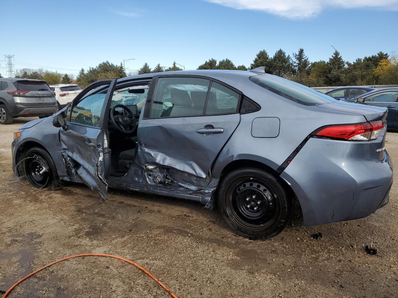 2021 TOYOTA COROLLA LE - Фото 2