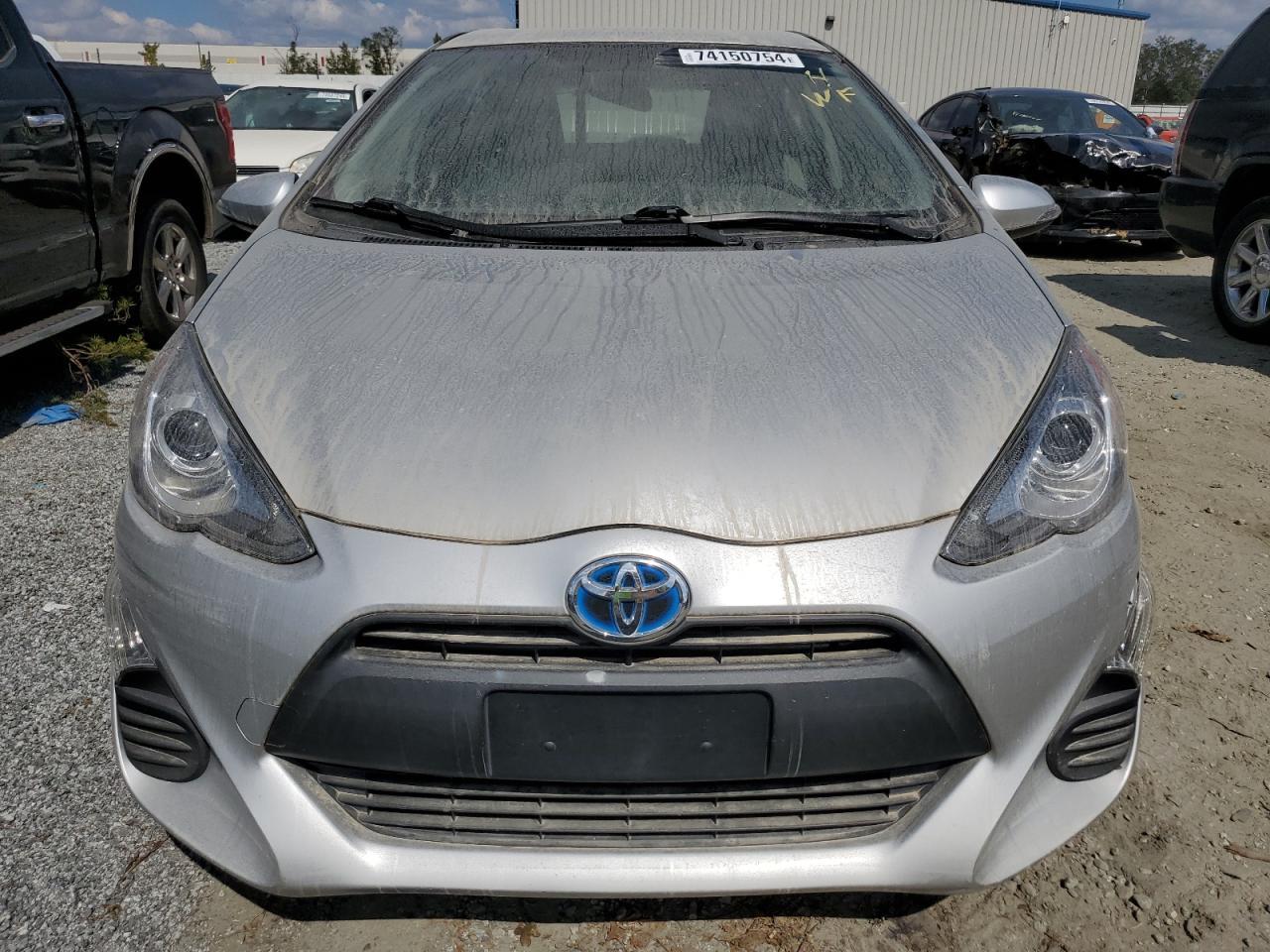 2016 TOYOTA PRIUS C - Фото 5