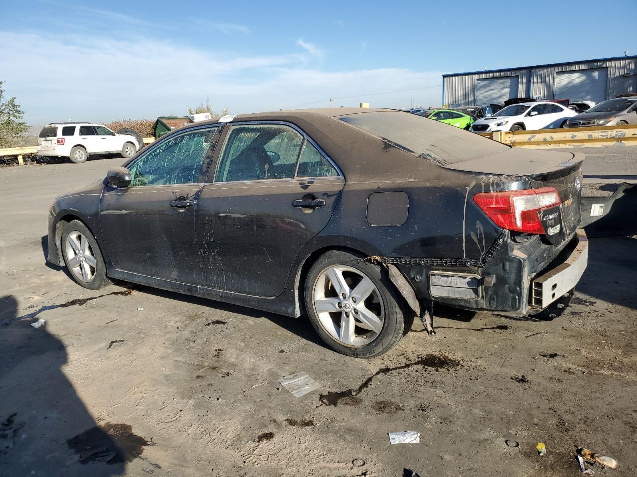 2013 TOYOTA CAMRY L - Фото 2